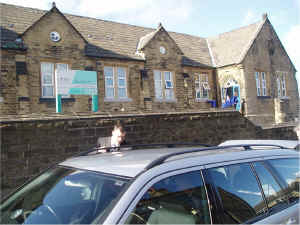 61.Norristhorpe School just the same.jpg (238634 bytes)