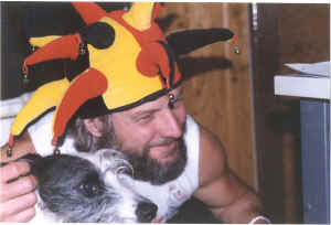 daft hat.jpg (79682 bytes)