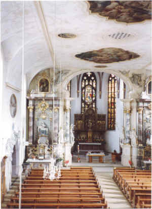 inside2.jpg (165295 bytes)